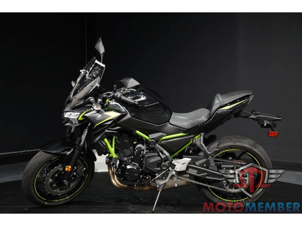 2022 Kawasaki Z650 alt