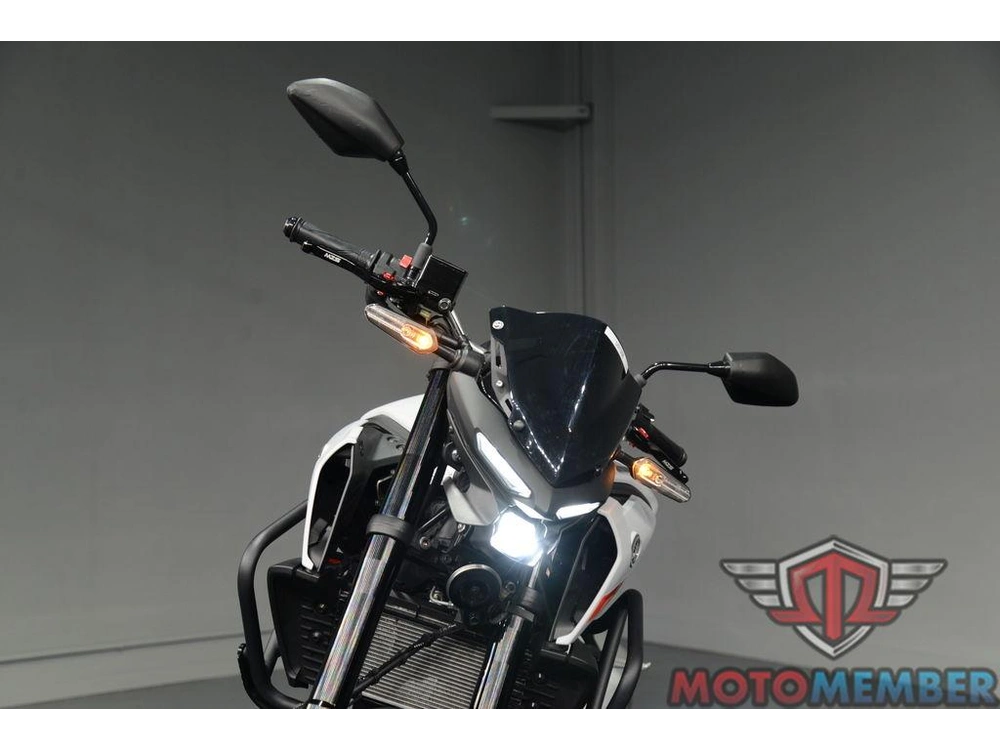 2020 Yamaha Mt-03 alt