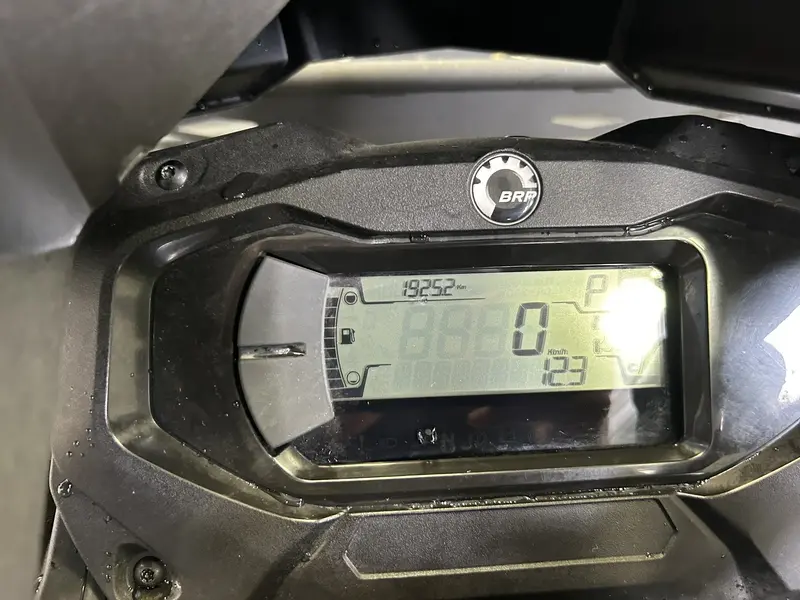 2024 Can-Am Outlander Max XT 1000R 6x6 thumbnail 10
