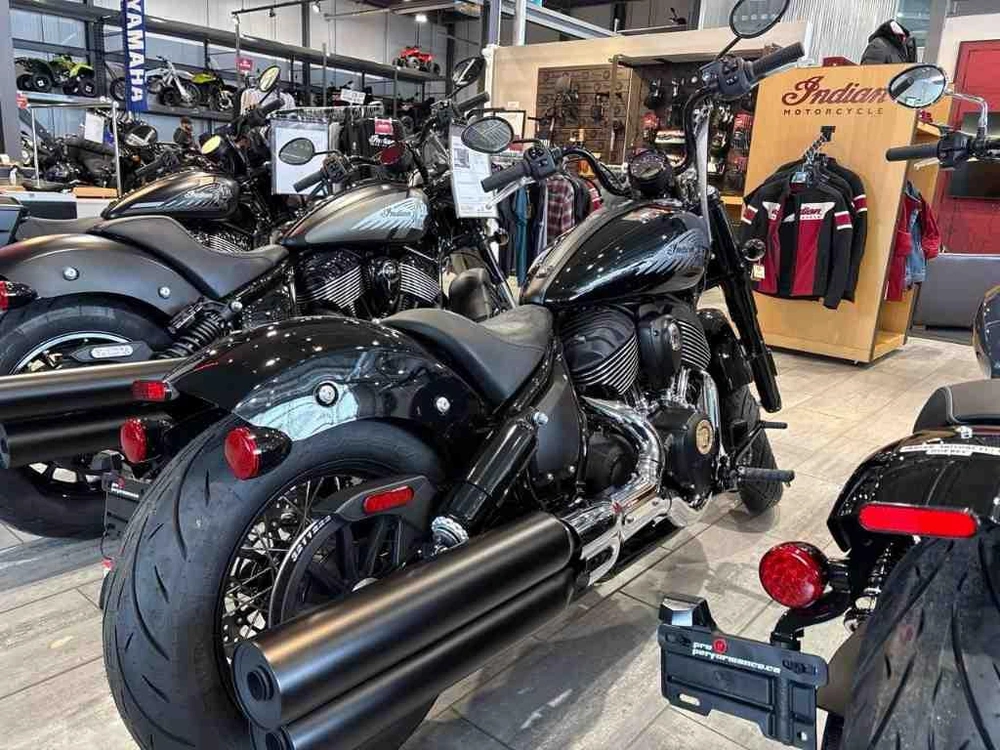 2025 Indian Motorcycle Chief Bobber Abs alt