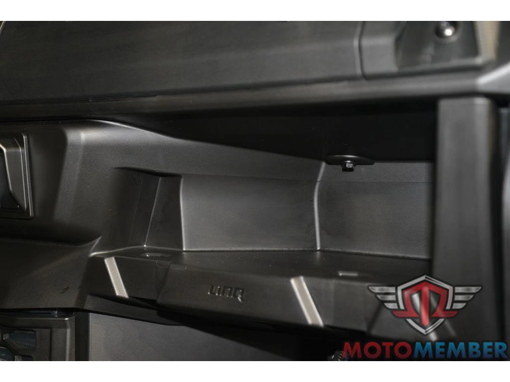 2026 Can-am Defender Max Limited Hd11 alt