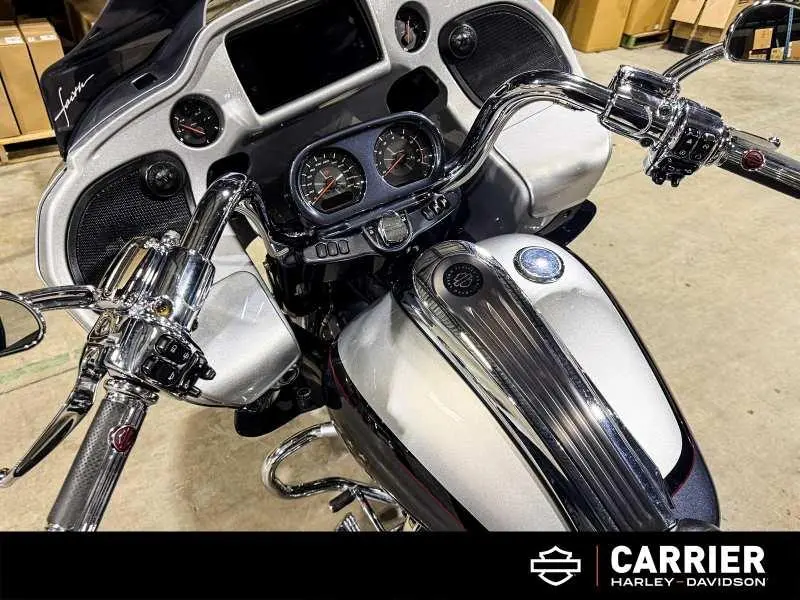 2019 Harley-Davidson Moto Harley-Davidson CVO ROAD GLIDE 2019