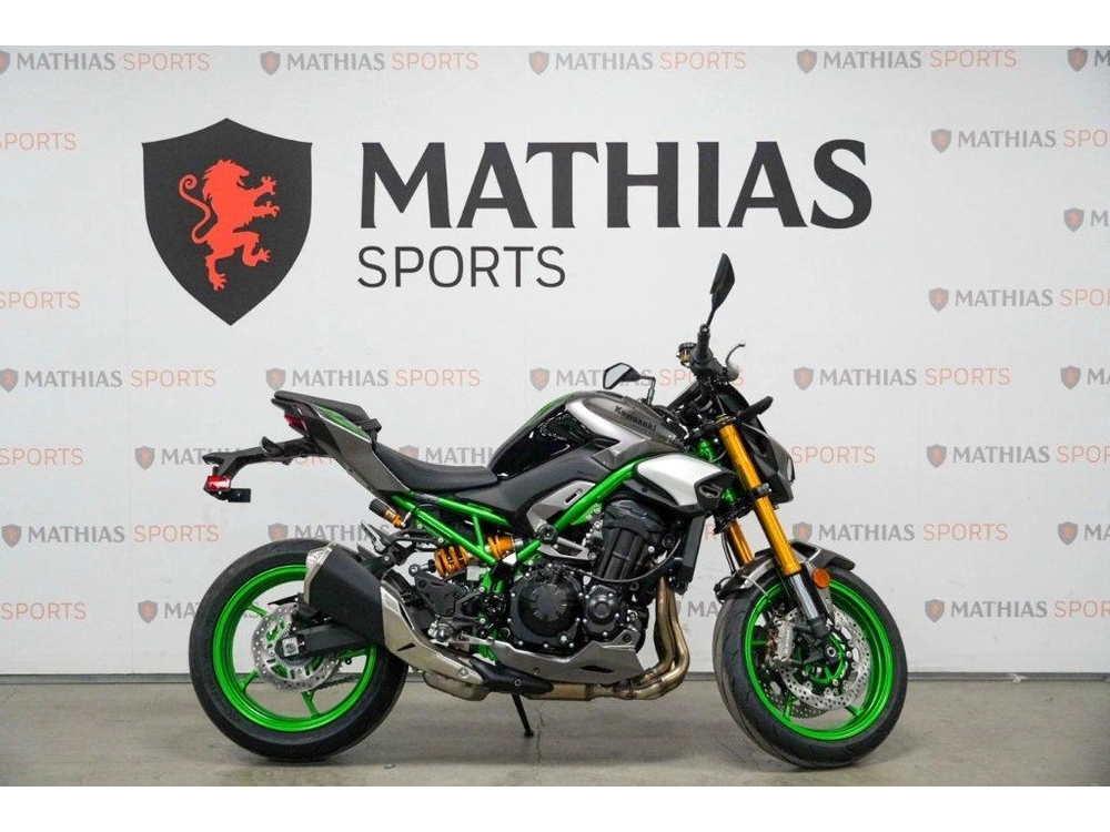 Kawasaki Z900 Se 2025 alt