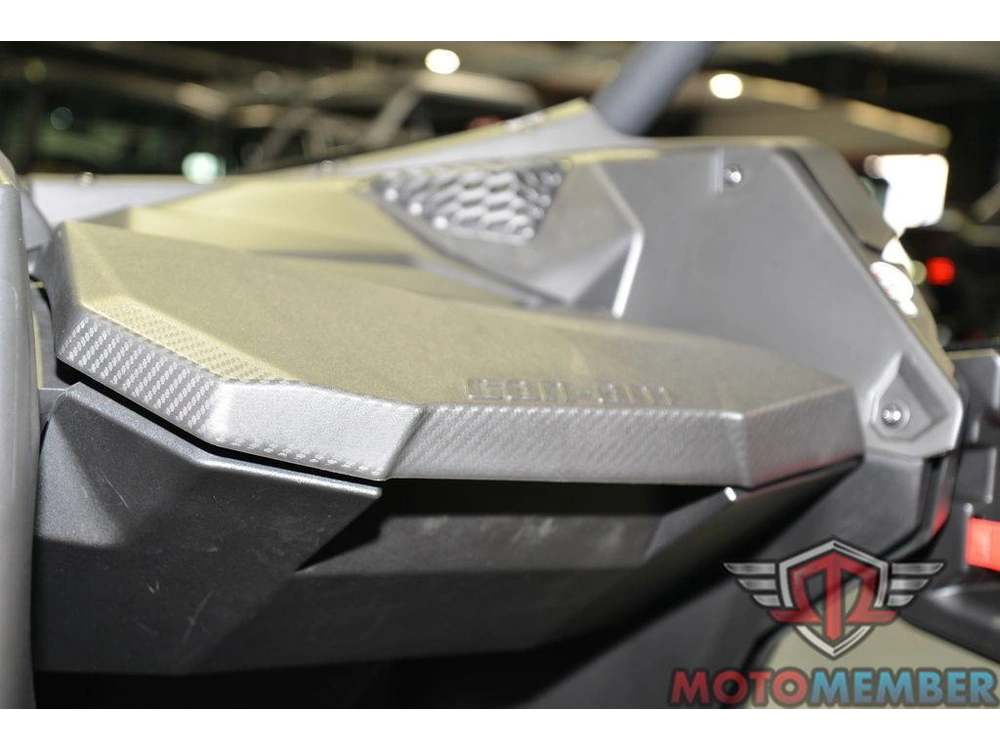 2025 Can-am Maverick X3 Max X Ds Turbo Rr With Smart-shox Triple Black alt