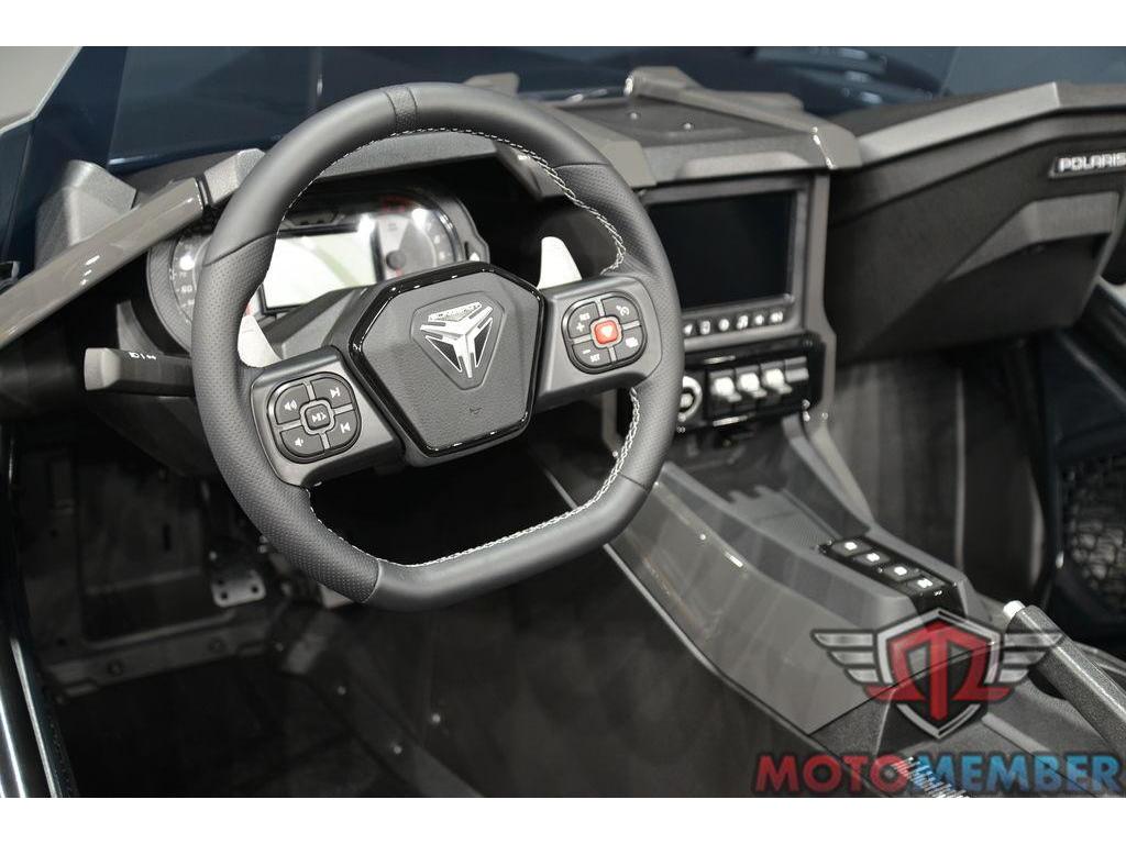 2025 Polaris Slingshot R (AutoDrive) for Sale