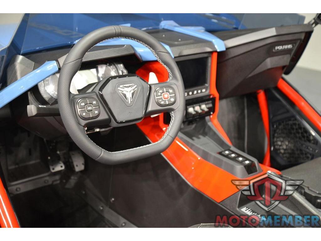 2025 Polaris Slingshot R (AutoDrive) for Sale
