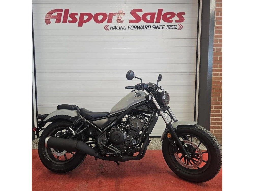 2026 Honda Rebel 500 alt
