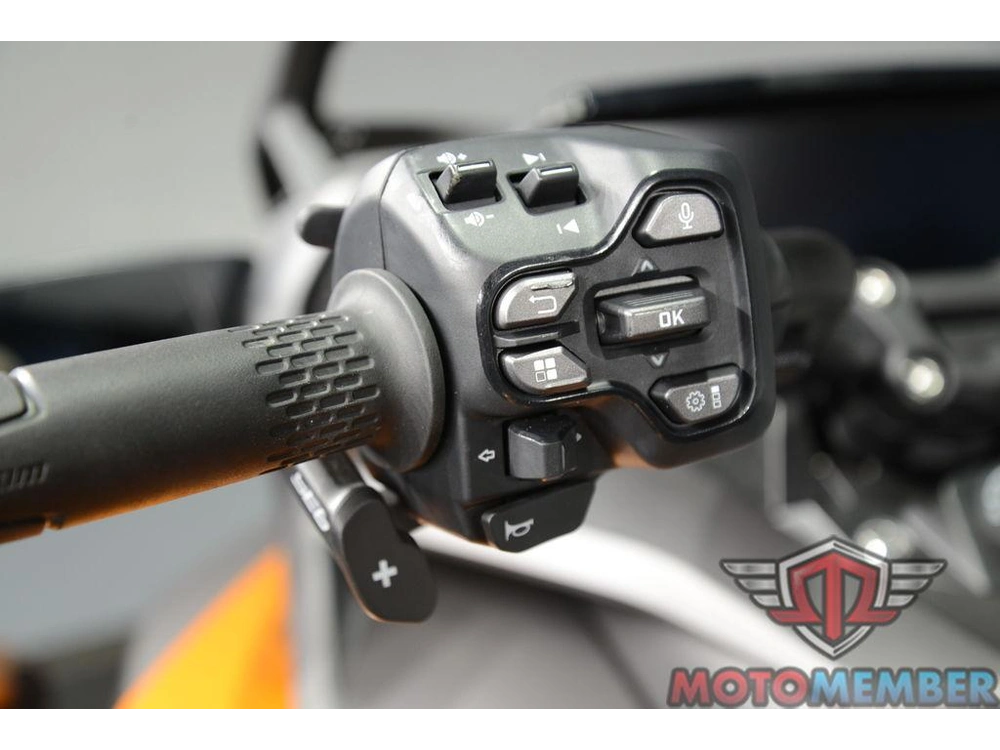 2024 Can-am Spyder F3 Limited Special Series alt