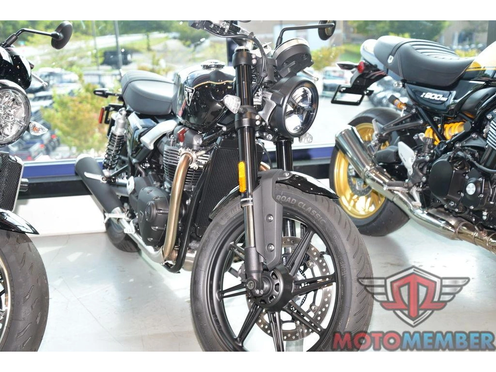2025 Triumph Speed Twin 900 Phantom Black/aurum Gold alt