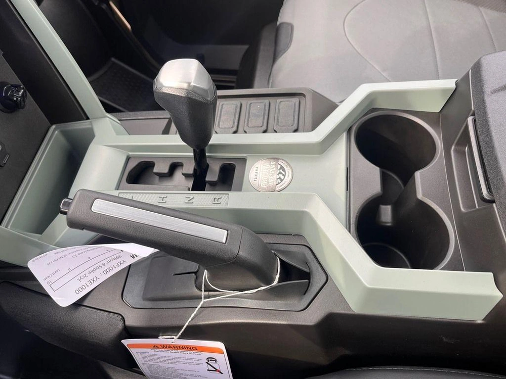 2026 Yamaha Wolverine Rmax2 1000 Xt-r alt