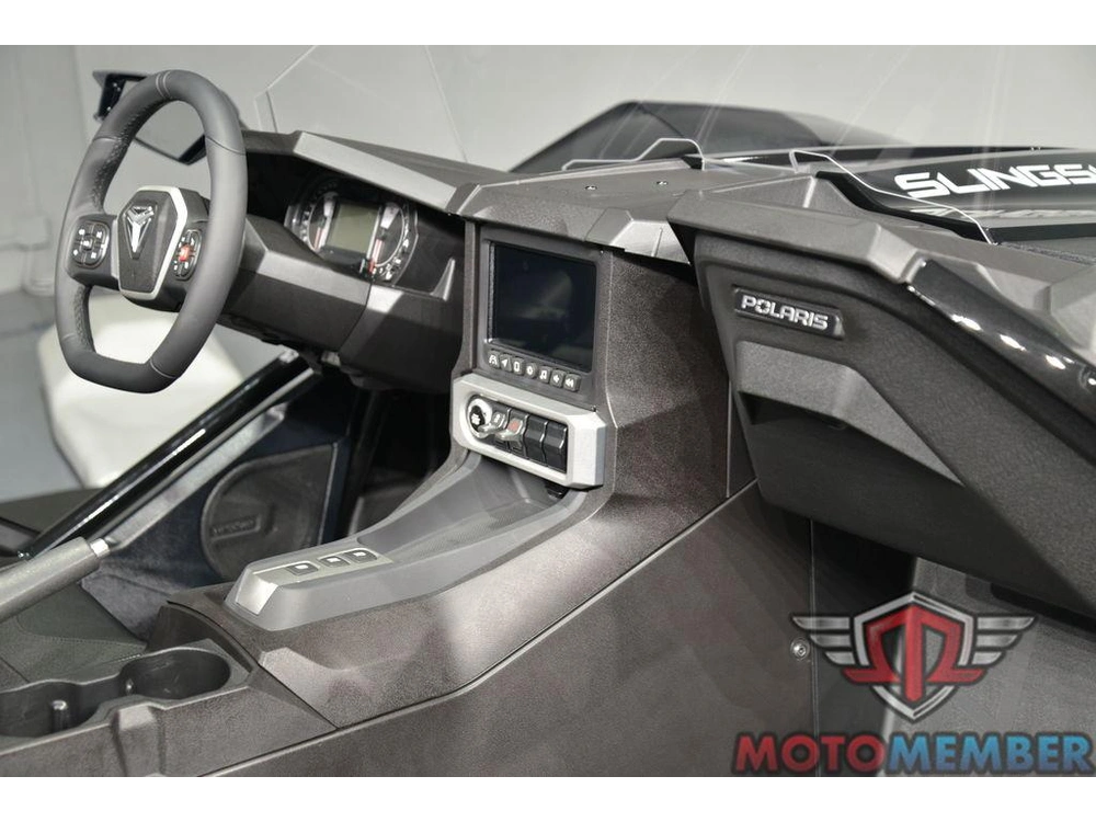 2025 Slingshot Slingshot® Sl Autodrive Jet Black alt