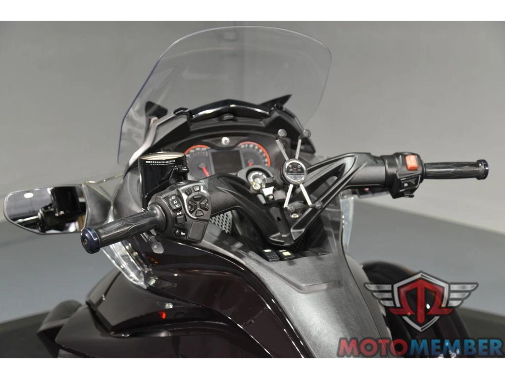 2014 Can-am Spyder® St Limited Se5 alt