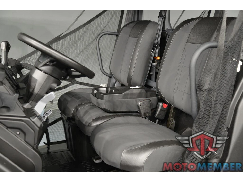 2026 Can-am Defender Max Xt Hd11 With 10.25 In. Infotainment alt