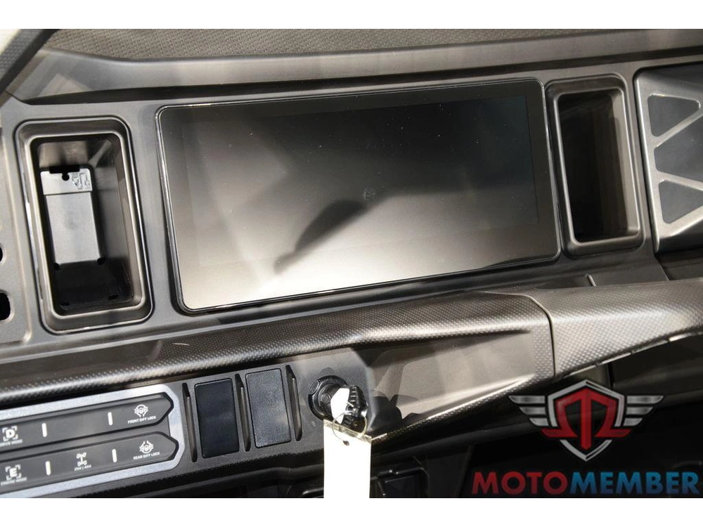 2026 Can-am Defender Xt Hd11 With 10.25 In.display Dark Wildland Camo alt