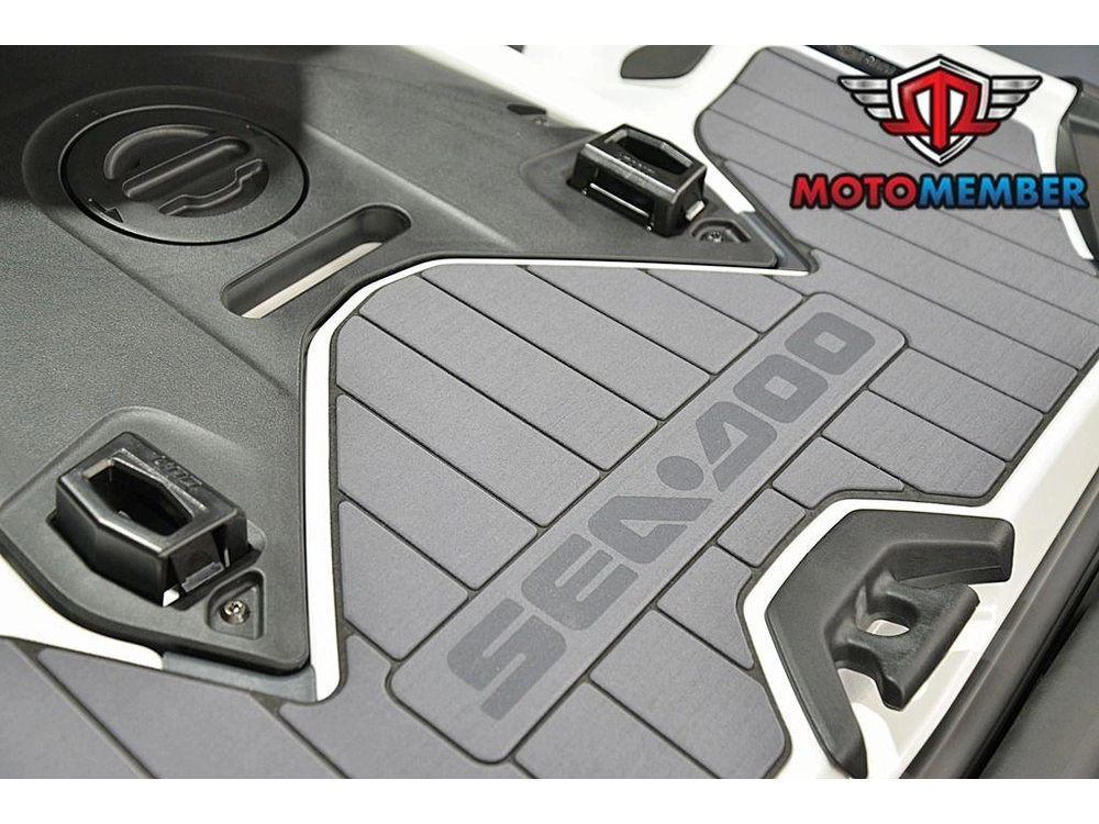 2026 Sea-doo Gtx™ Limited 325 White Pearl Premium alt