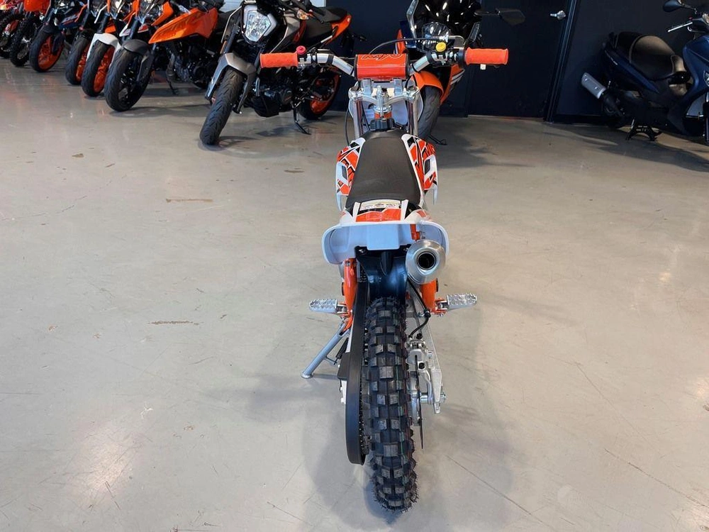 2027 Kayo Kmb 60 alt