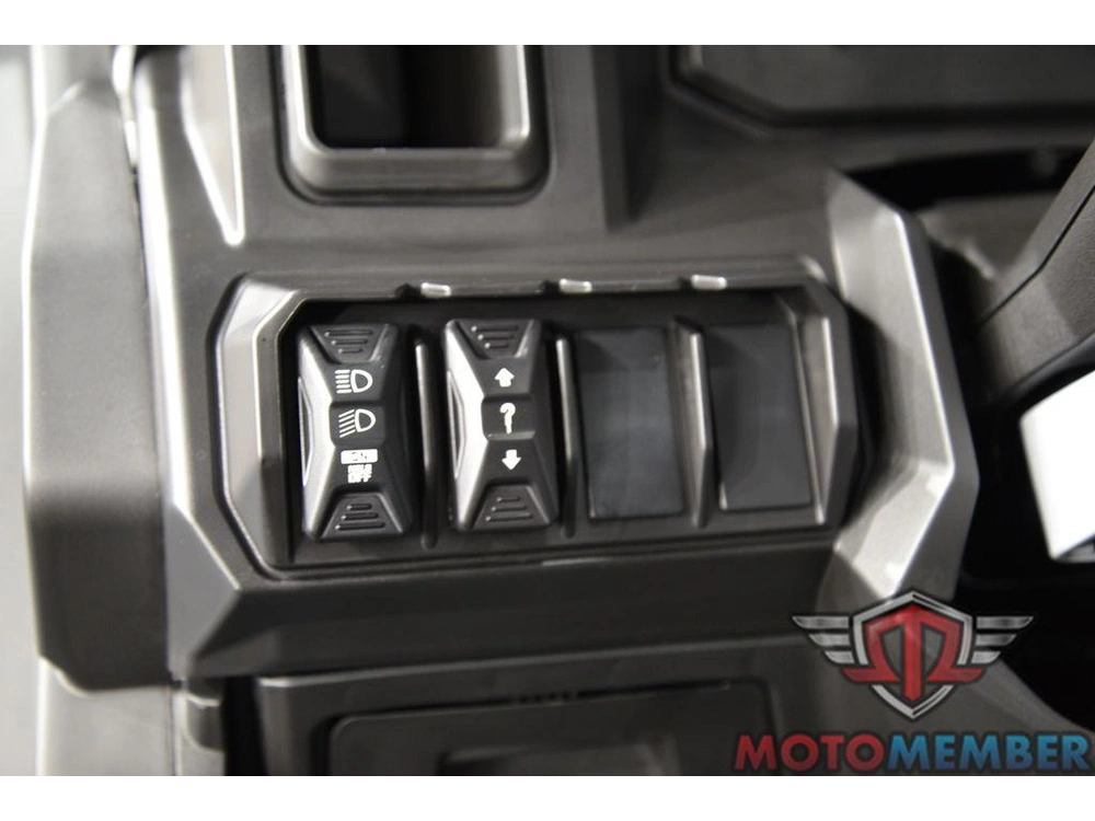 2026 Can-am Defender X Mr Hd11 With Half-doors alt