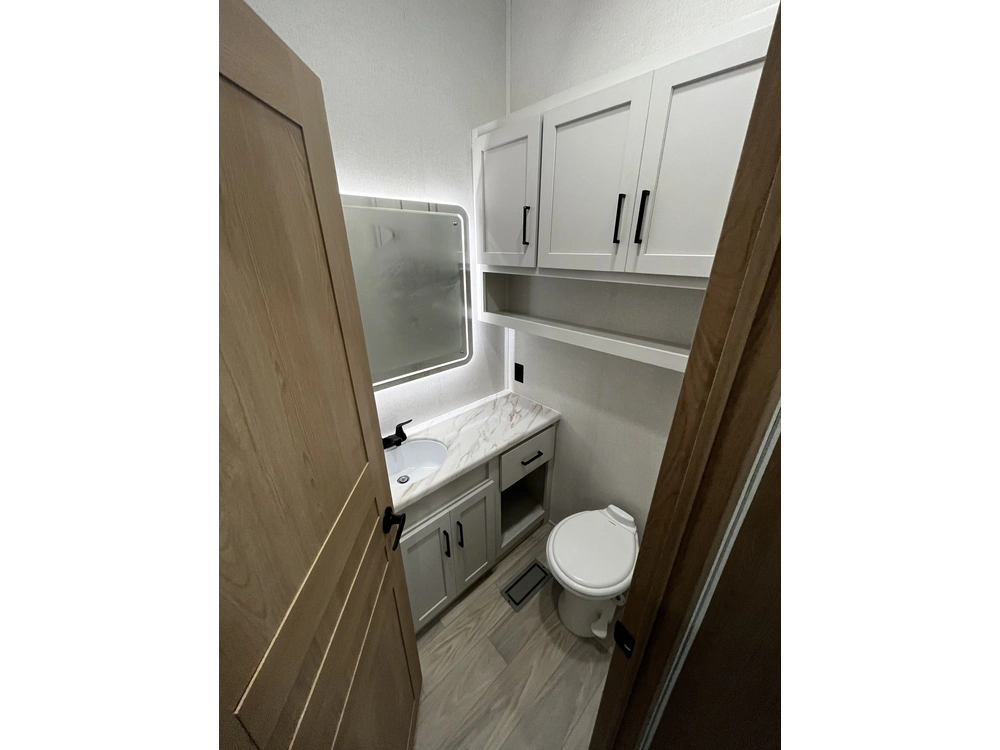 2026 Forest River Sierra 422fkl alt