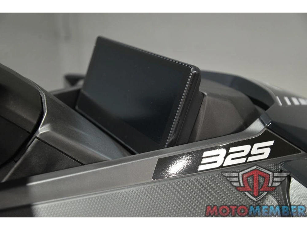 2026 Sea-doo Gtx™ Limited 325 White Pearl Premium alt