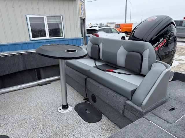 2025 Mirrocraft Holiday 1768 alt