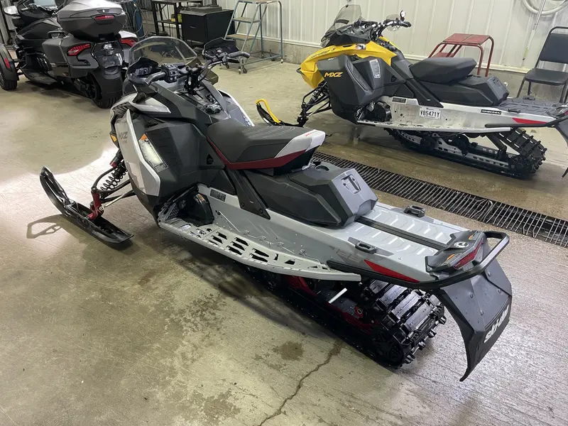 Ski-Doo MXZ X-RS 850 E-Tec Smartshox 2024