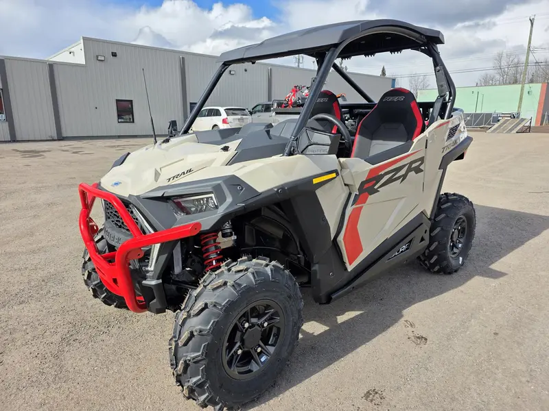 2025 Polaris RZR Trail Ultimate