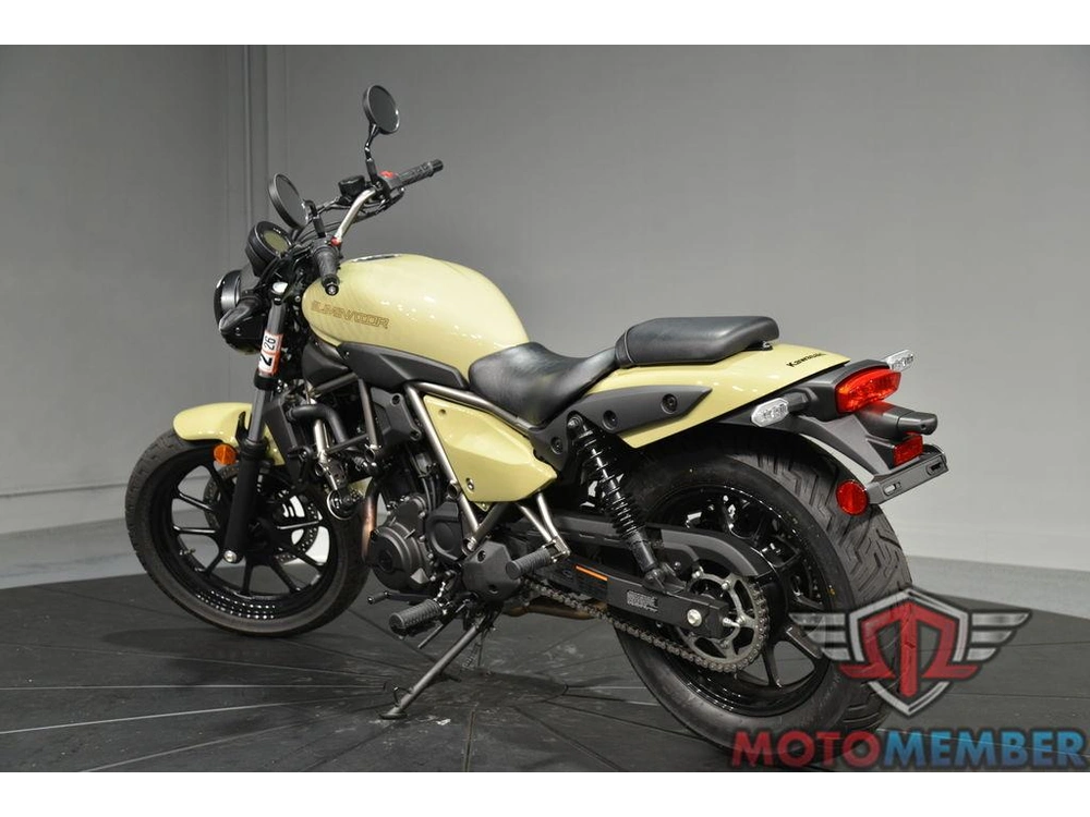 2025 Kawasaki Eliminator® Abs alt