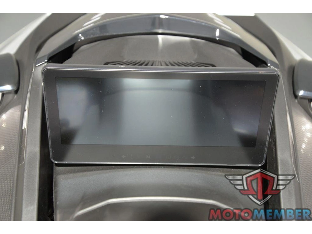 2026 Sea-doo Gtx™ Limited 325 White Pearl Premium alt