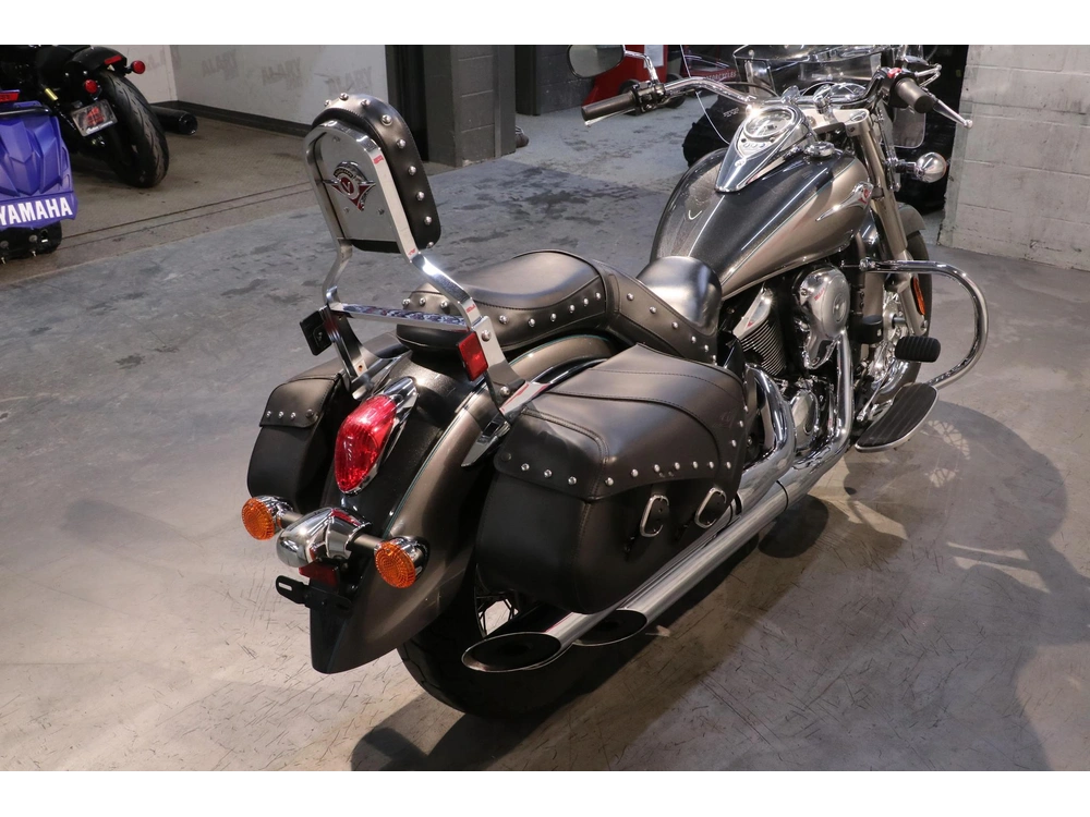 2024 Kawasaki Vulcan 900 Classic Lt alt