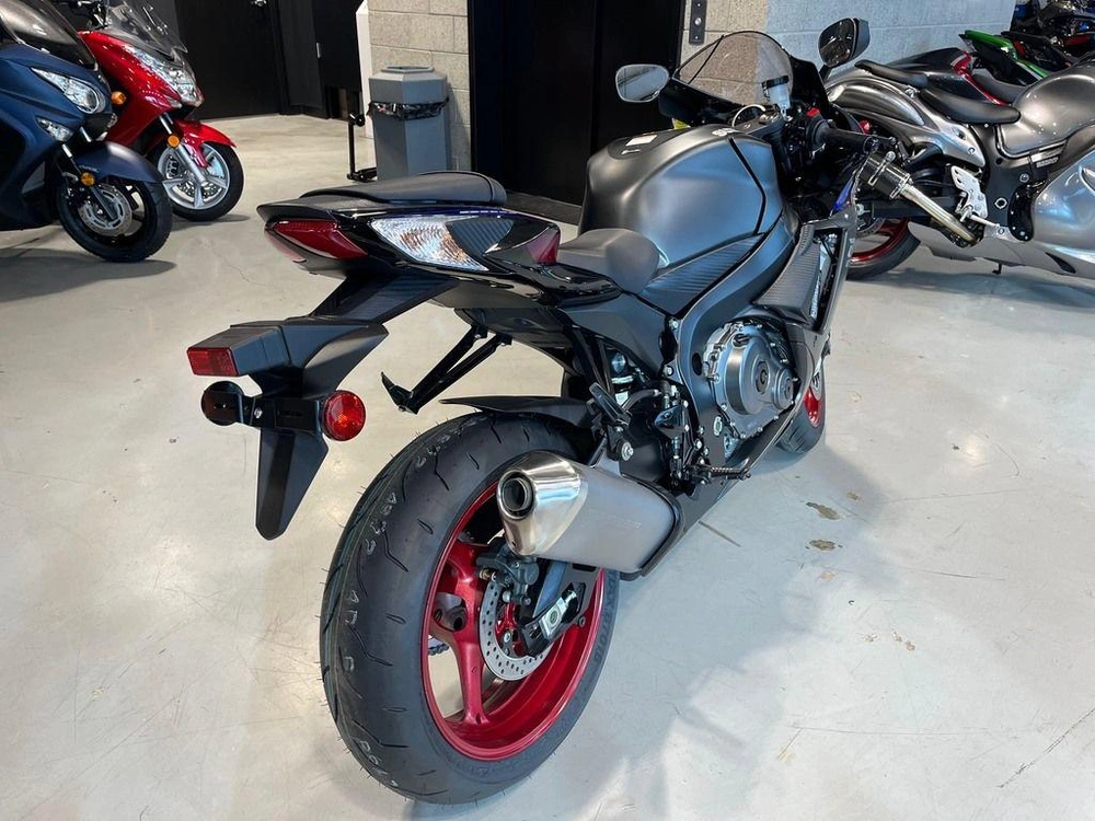 2026 Suzuki Gsx-r600 alt