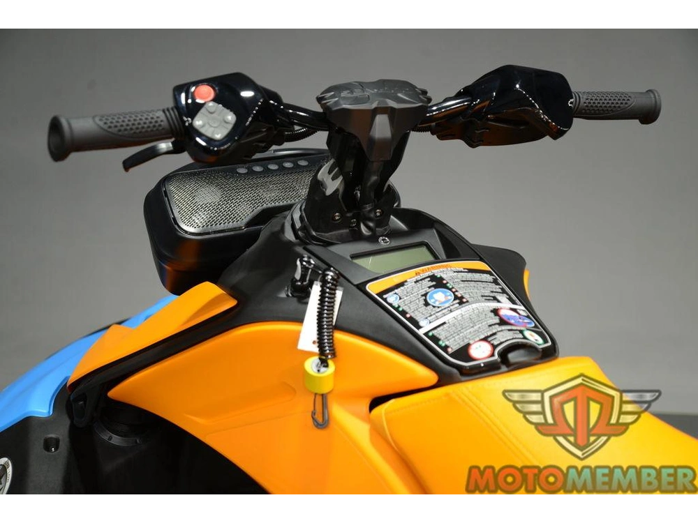 2026 Sea-doo Spark™trixx For 3 Rotax® 900 Ace™ - 90 Hp, Ibr And Audio alt