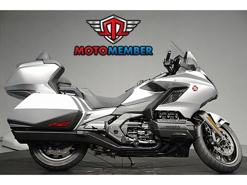 2025 Honda Gold Wing Tour 50th Anniversary alt