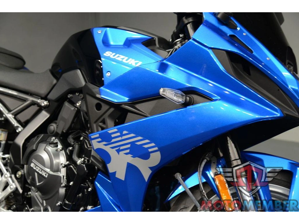 2024 Suzuki Gsx-8r alt