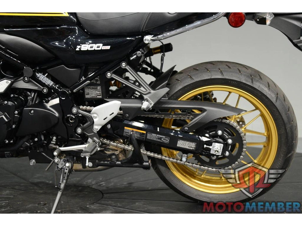 2024 Kawasaki Z900rs Abs alt