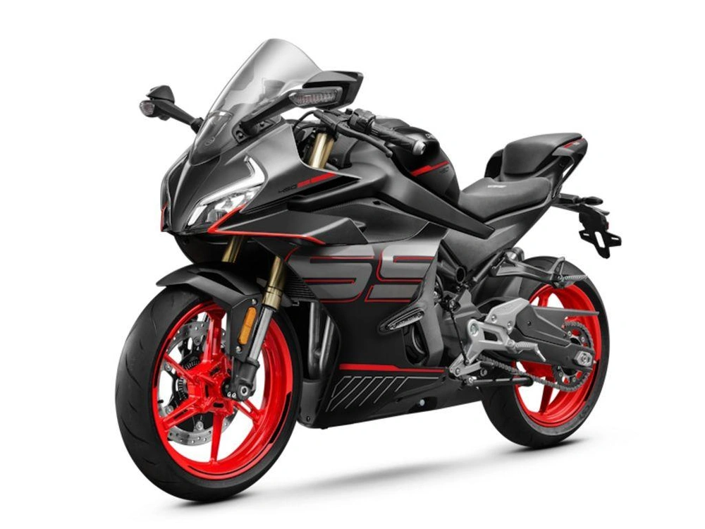 2026 Cfmoto 450ss alt