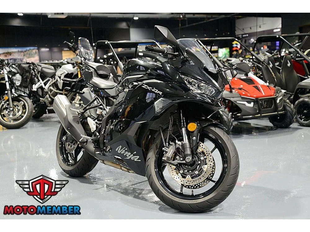 2025 Kawasaki Ninja® Zx™-4r Abs alt