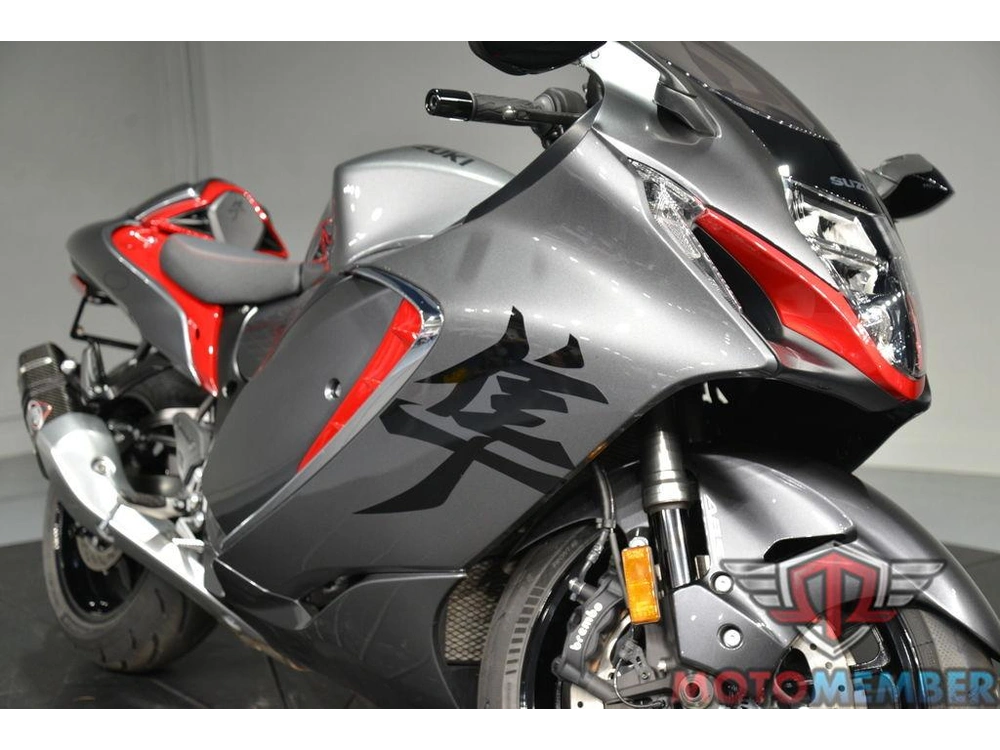 2023 Suzuki Hayabusa alt