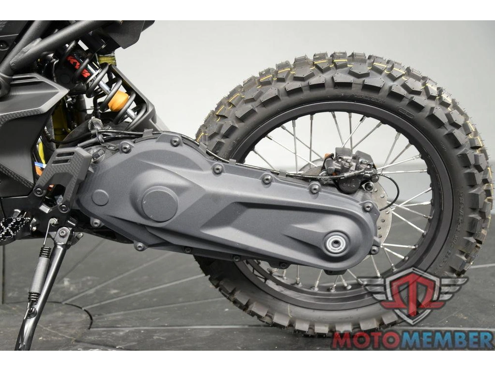 2025 Can-am Origin White alt