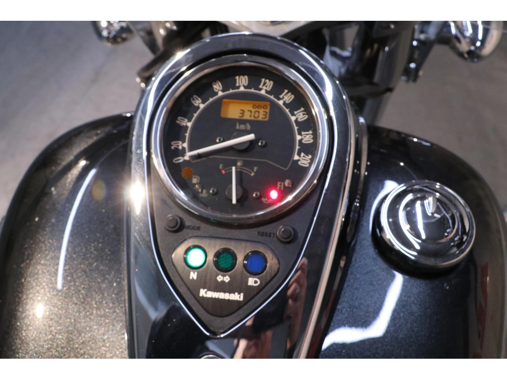 2024 Kawasaki Vulcan 900 Classic Lt alt