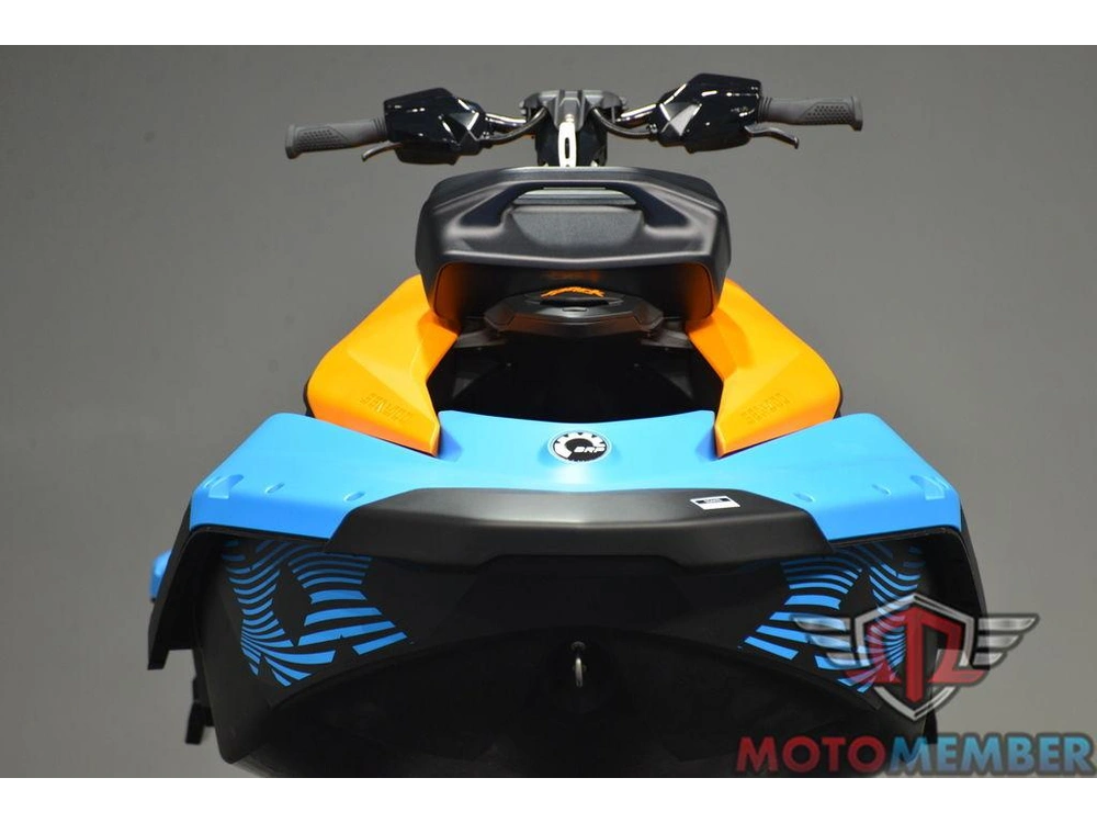 2026 Sea-doo Spark™trixx For 3 Rotax® 900 Ace™ - 90 Ibr And Audio alt