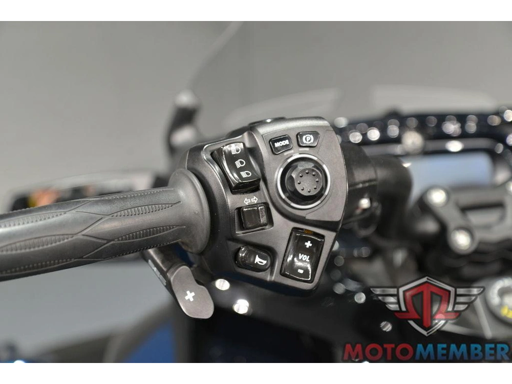 2023 Can-am Spyder F3-t Rotax 1330 Ace alt