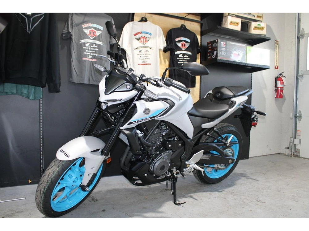 2025 Yamaha Mt-07 alt