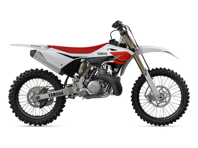 2026 Yamaha YZ250 70e anniversaire thumbnail 3