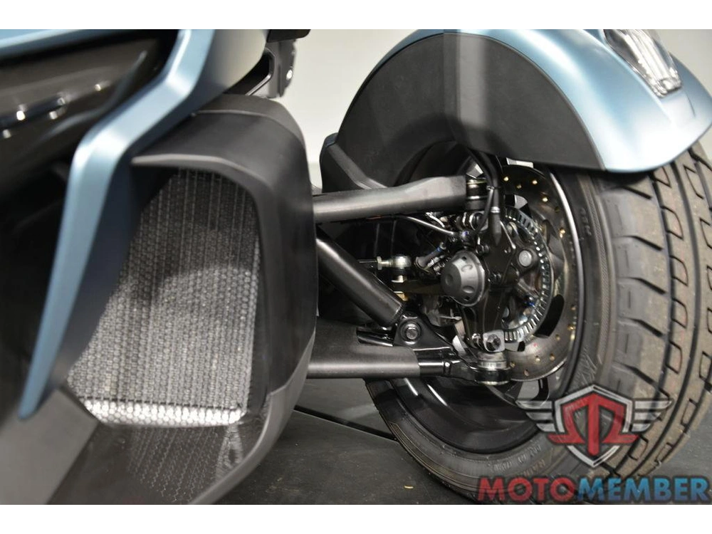 2026 Can-am Spyder Rt alt