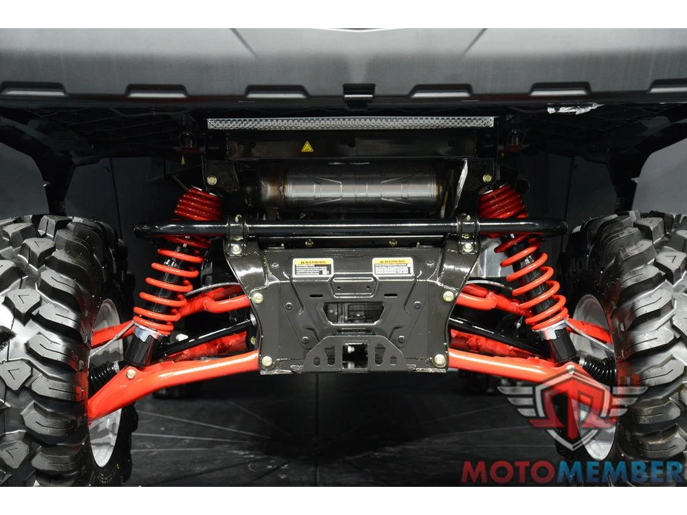 2025 Can-am Defender X Mr With Half-doors Hd10 Hyper Silver & Legion Red alt