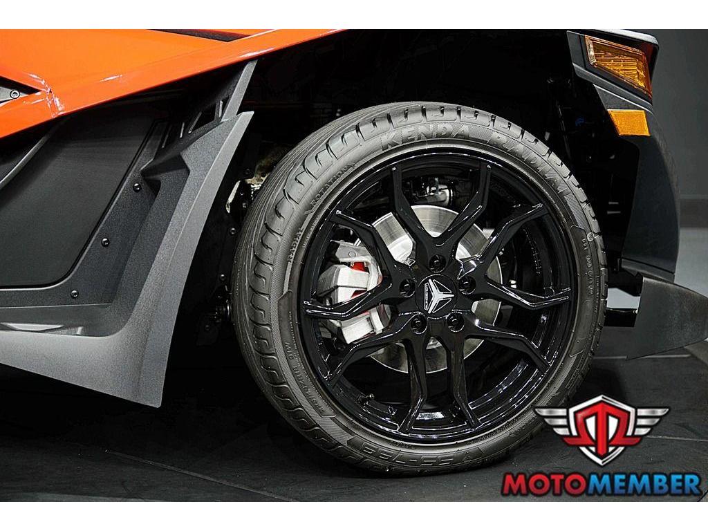 2025 Polaris Slingshot S (AutoDrive) for Sale