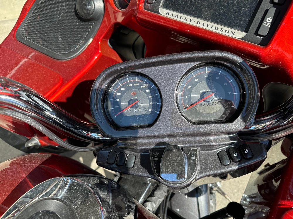 2018 Harley-davidson Fltrxse - Cvo™ Road Glide® alt