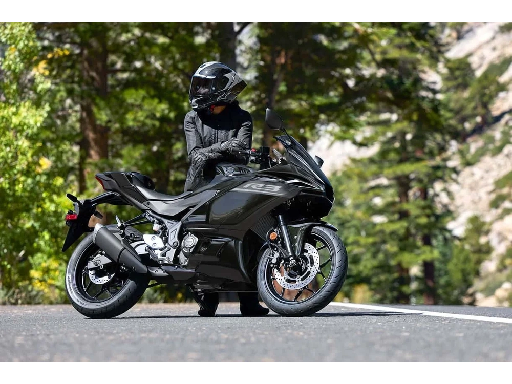 2026 Yamaha Yzf-r3 Mint Green - Now In Stock! - All In Price $7999 Plus Tax And Licensing - Financing Available Starting At 2.99% alt