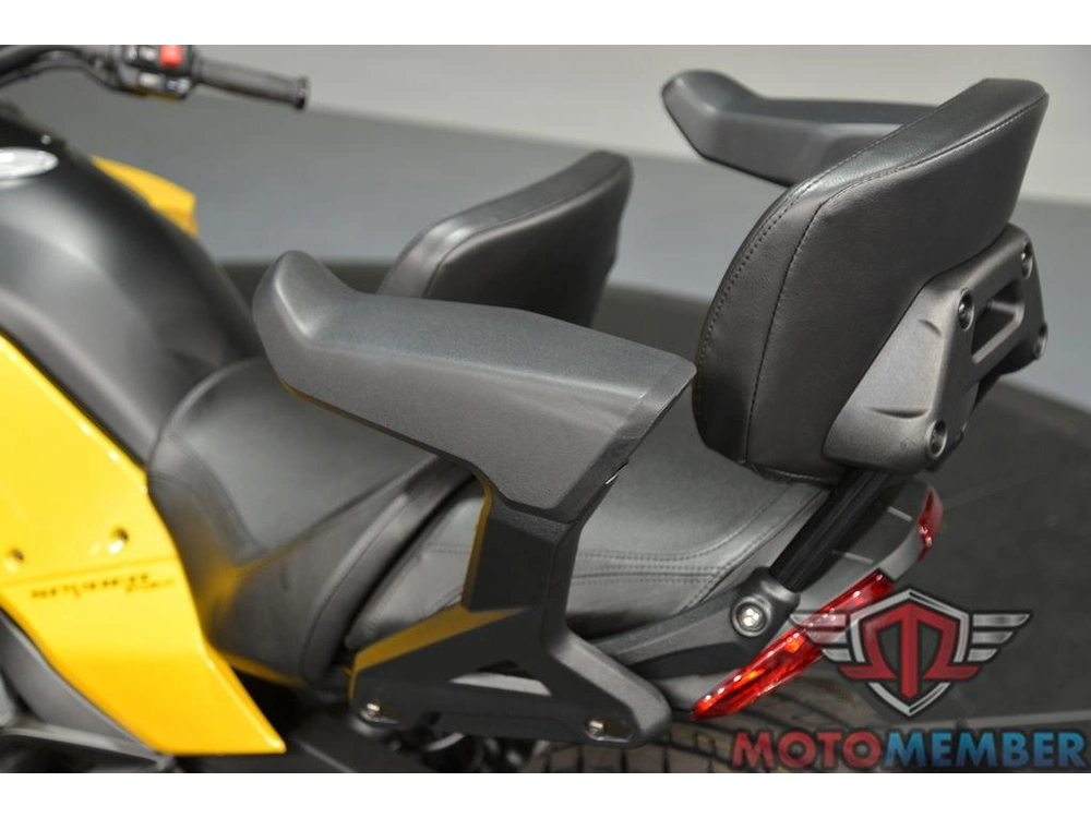 2026 Can-am Spyder F3-s alt