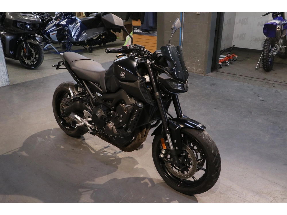 2020 Yamaha Mt-09 alt